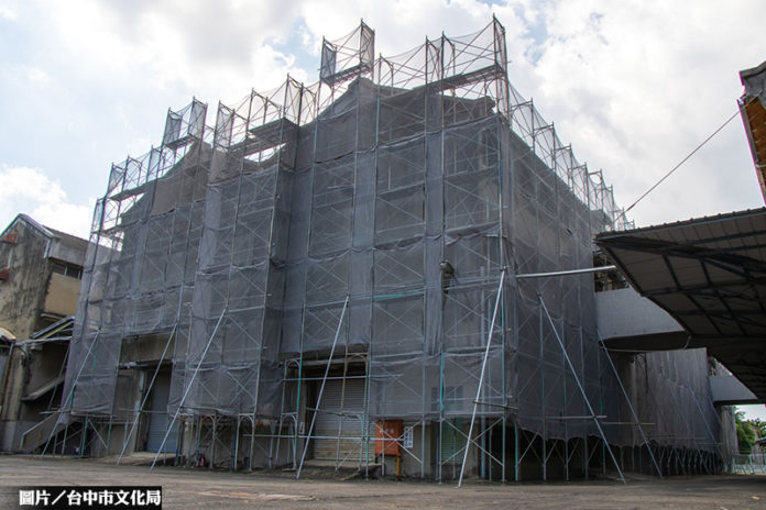 台中市大里菸葉廠活化 中部首座考古遺物庫房