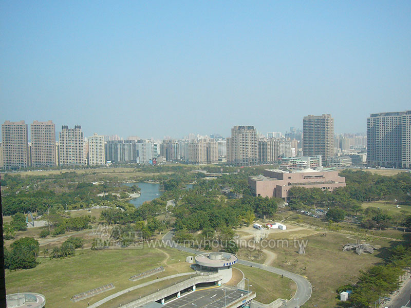 高市宣布暫緩土地標售 釋出時機仍待商榷 