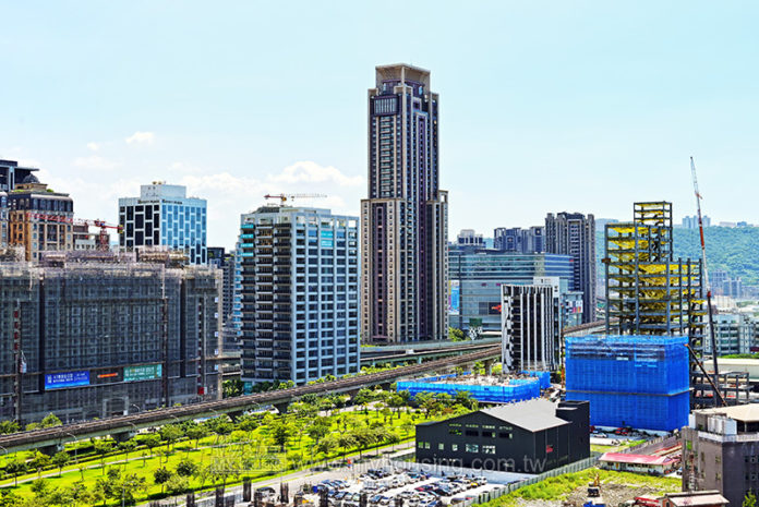 中國實彈軍演效應－房市波瀾不驚 推案潮滿溢