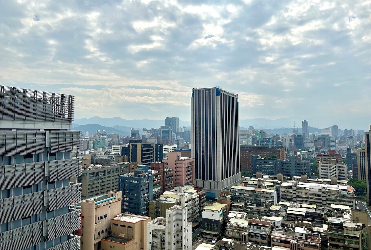 銀行雨天收傘　業界觀察：貸款條件差或等排撥